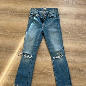 Mother jeans the insider cropDistressed Blue Denim Jeans